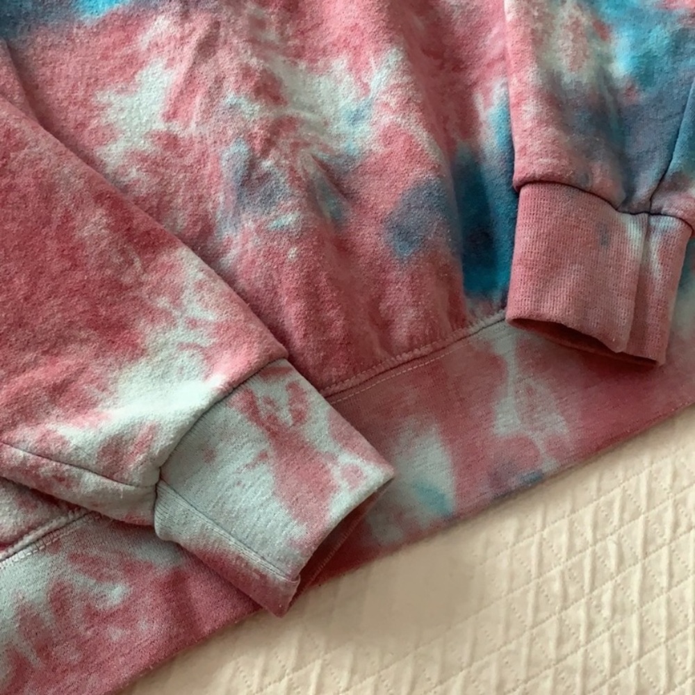 🩷💙ARTIST UNION Tie Dye Pink & Blue Sweatshirt - Picture 6 of 6